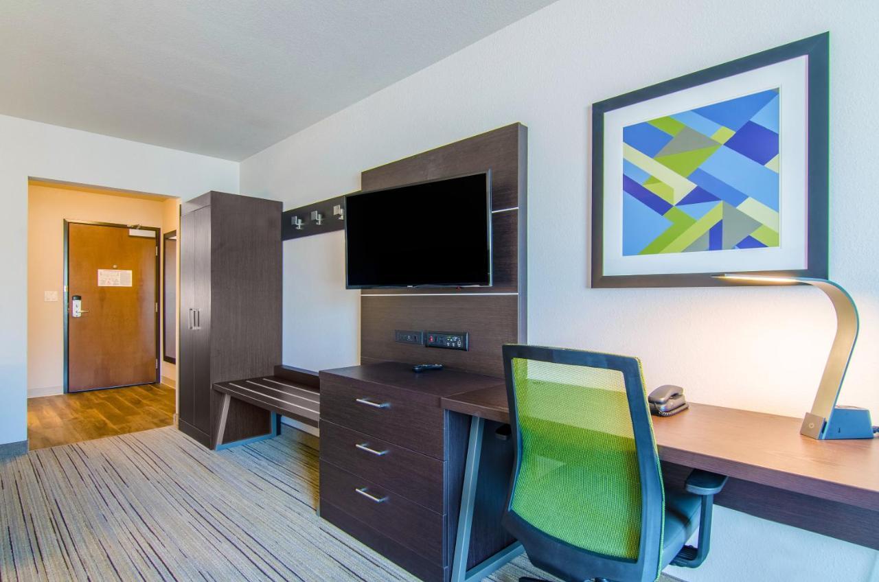 Holiday Inn Express & Suites - Atchison By Ihg מראה חיצוני תמונה