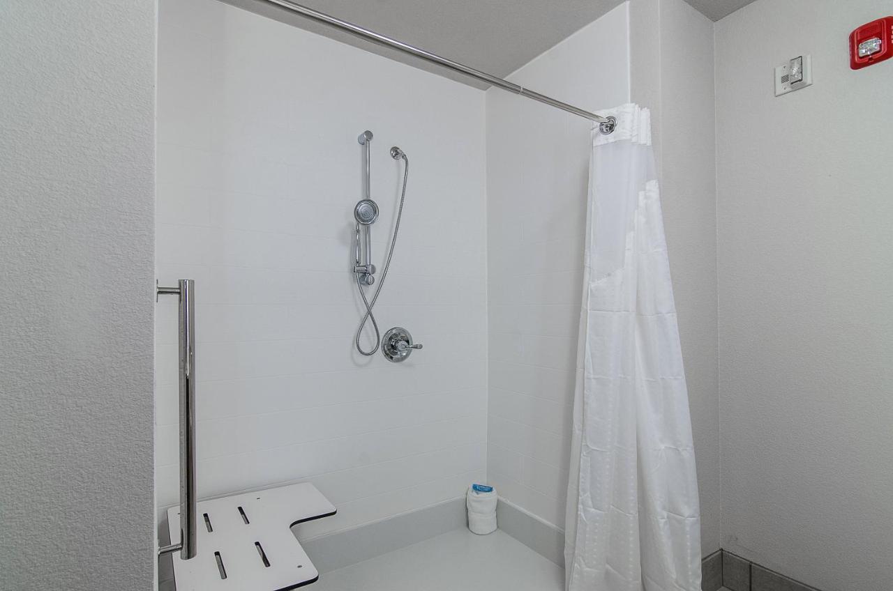 Holiday Inn Express & Suites - Atchison By Ihg מראה חיצוני תמונה