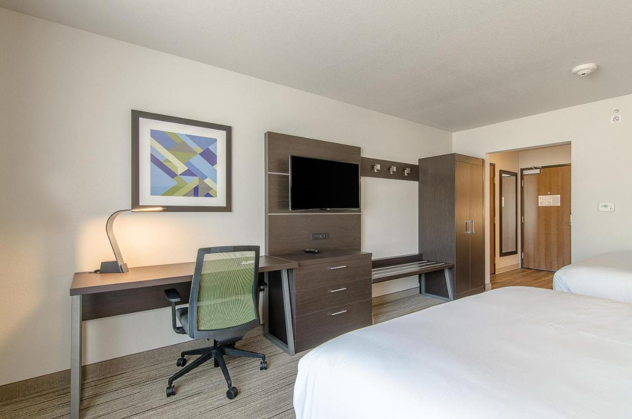 Holiday Inn Express & Suites - Atchison By Ihg מראה חיצוני תמונה