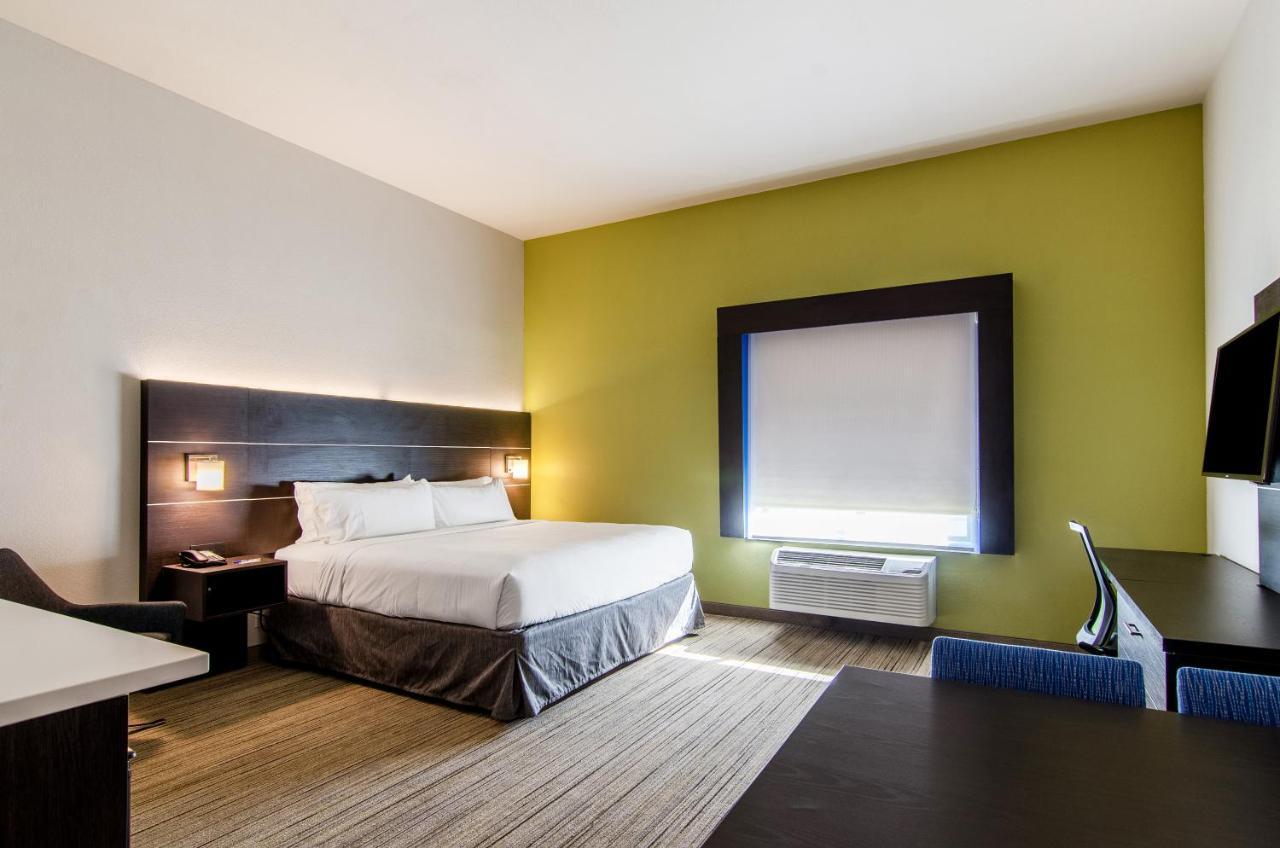Holiday Inn Express & Suites - Atchison By Ihg מראה חיצוני תמונה